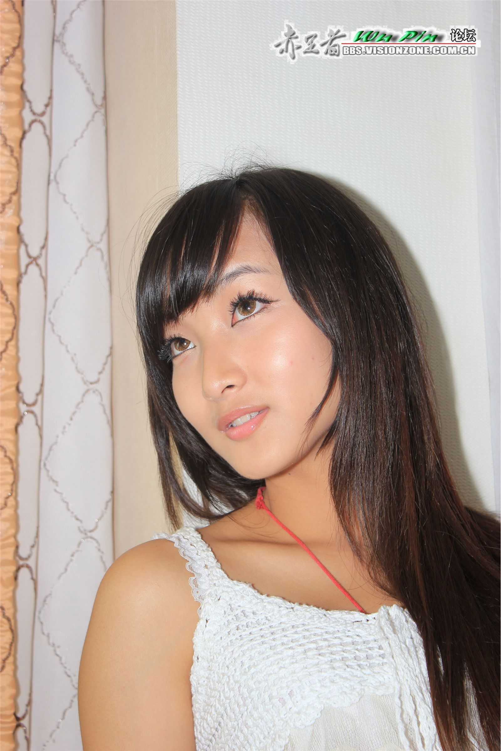 [赤足者]匿名95后小萝莉美足高清秀 美足诱惑套图